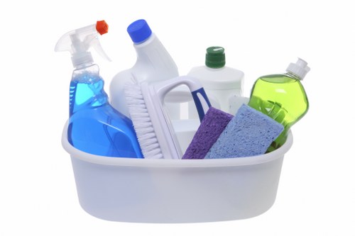 Deep cleaning bathroom fixtures during Chelsea tenancy end cleaning