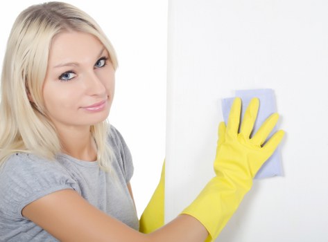 Bathroom cleaning service in a Chelsea residence